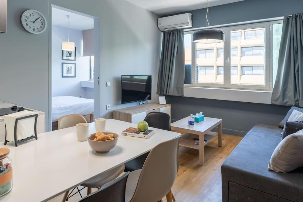 Cute, Bright And Cozy Flat 5 Min Walk To Acropolis Apartment Athens Exterior photo